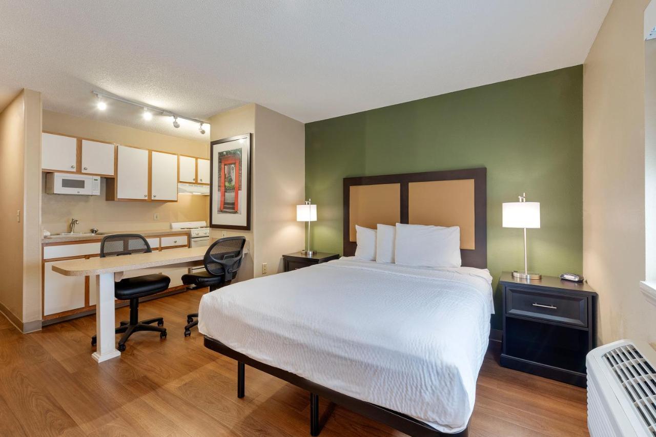 Extended Stay America Select Suites - Charlotte - Tyvola Rd - Executive Park Luaran gambar
