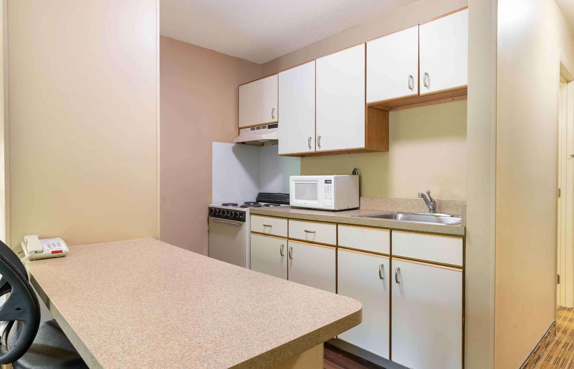Extended Stay America Select Suites - Charlotte - Tyvola Rd - Executive Park Luaran gambar