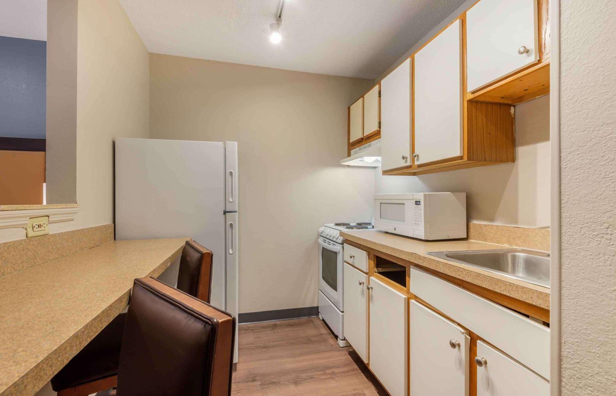 Extended Stay America Select Suites - Charlotte - Tyvola Rd - Executive Park Luaran gambar