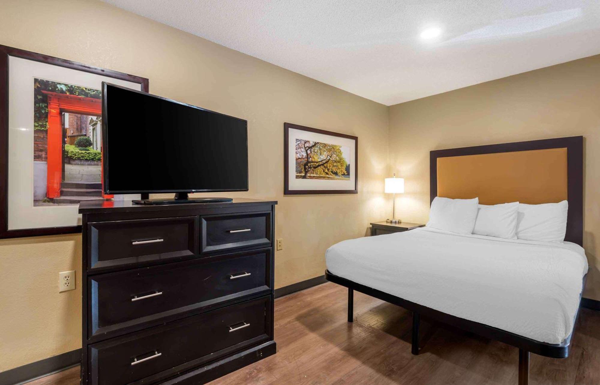 Extended Stay America Select Suites - Charlotte - Tyvola Rd - Executive Park Luaran gambar